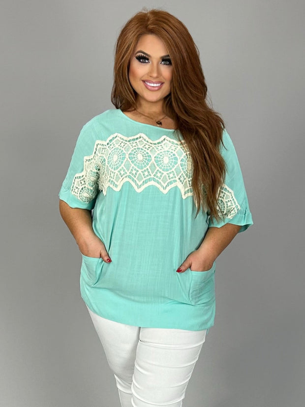 SALE!!  SD-H {Do It Right} Mint with Front Pockets & Crochet Detail  XL